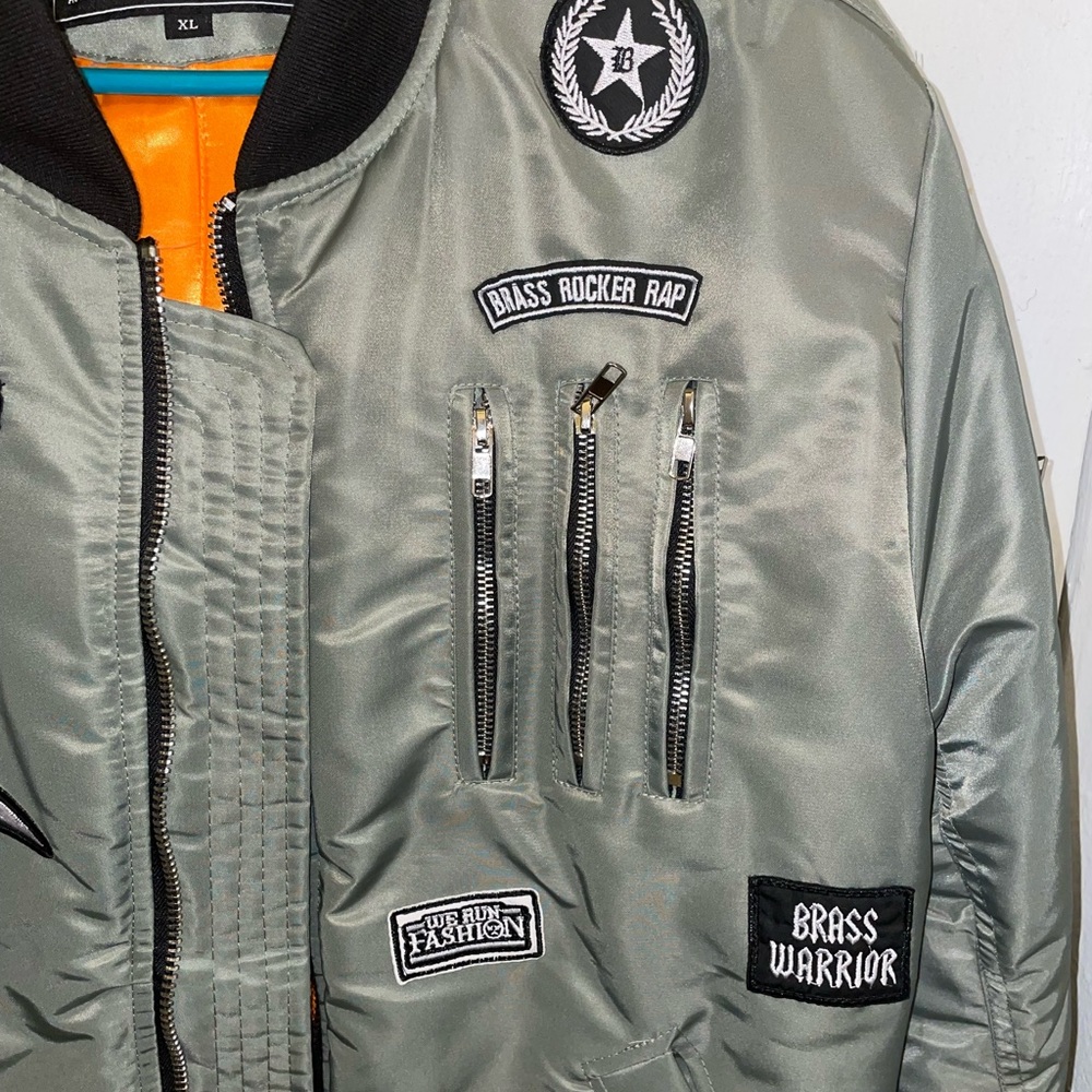 Jacket - Picture 3 of 14